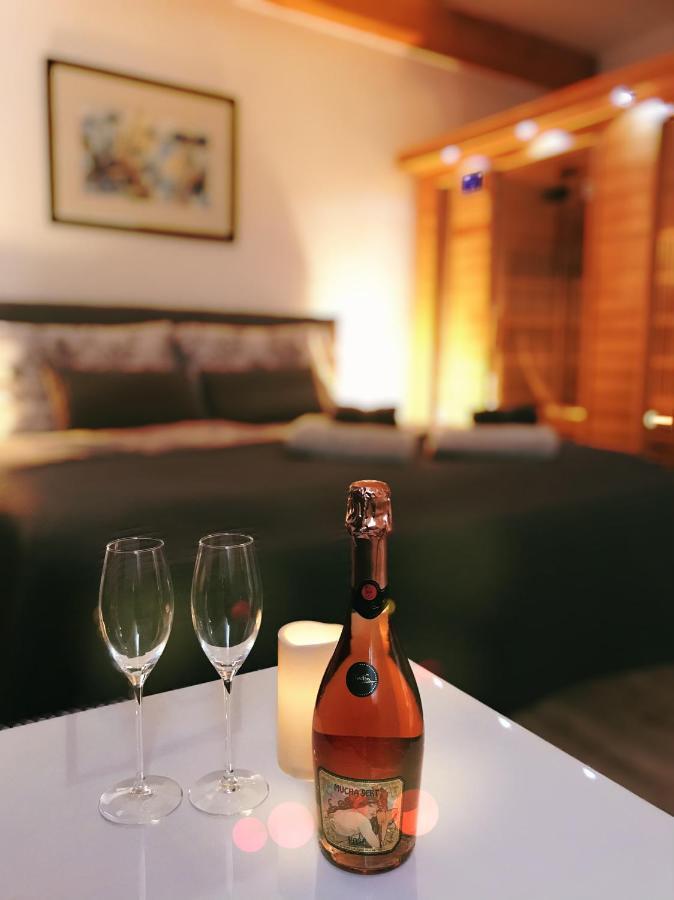 Apartman 2Kk Sauna And Aromatherapy イフラヴァ エクステリア 写真