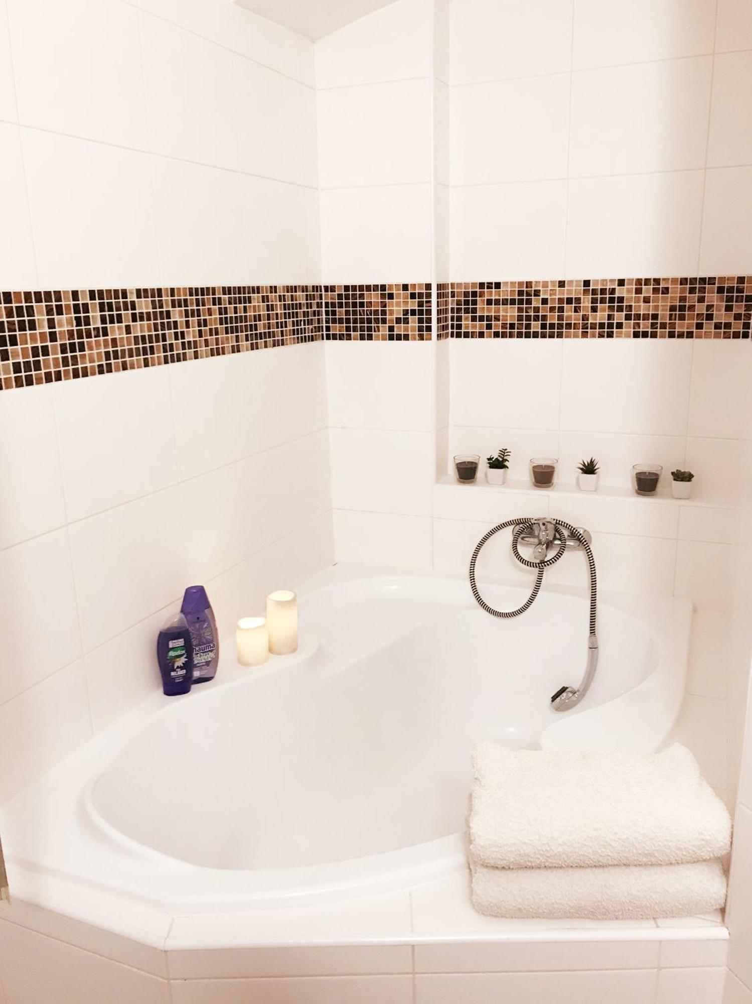 Apartman 2Kk Sauna And Aromatherapy イフラヴァ エクステリア 写真